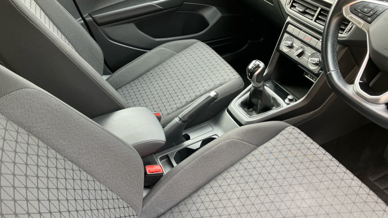 Volkswagen T-Cross 1.0 TSI 110 SE 5dr Petrol Estate